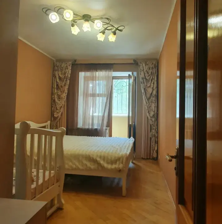 Фото Selling a 3-room apartment, 67 sq.m., Odesa, price: 60000 $, code 2259