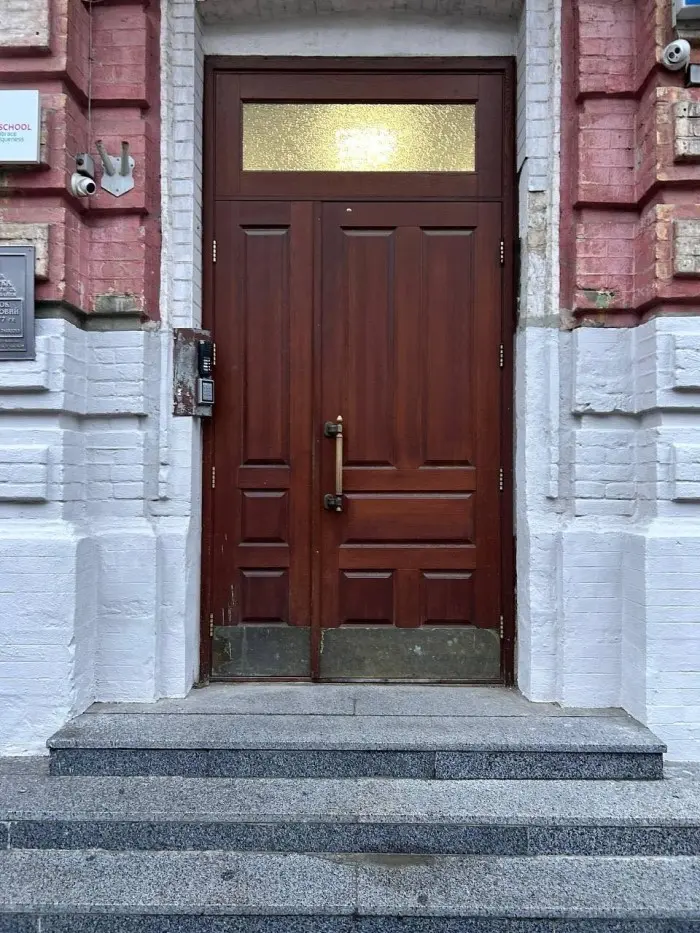Фото Rent a retail space, Volodymyrska Street 8 Kyiv for long-term rent, price: 10 $, code 2260
