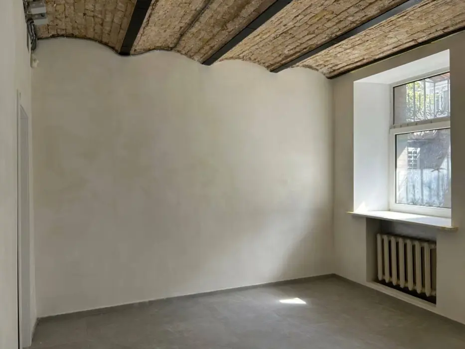 Фото Rent a retail space, Volodymyrska Street 8 Kyiv for long-term rent, price: 10 $, code 2260