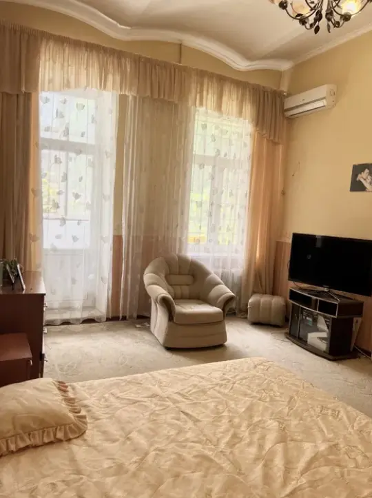 Фото Продаю 3 кімнатну квартиру, 103 кв. м, Бреуса вул.  Одеса, ціна: 67000 $, код 2271