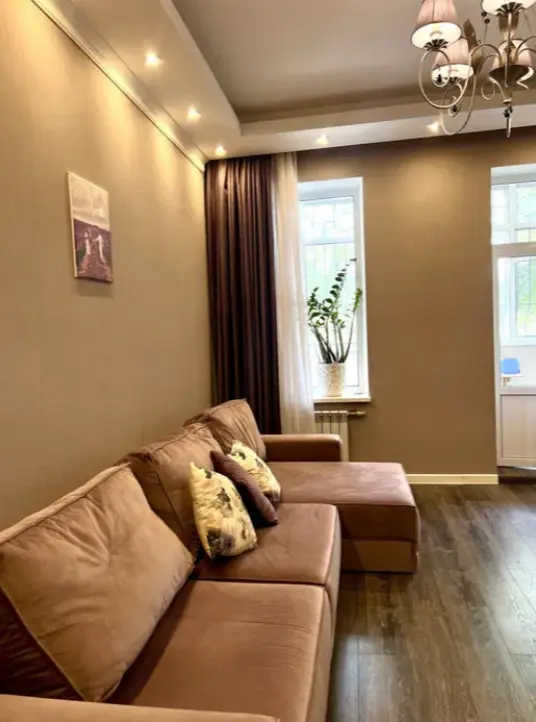 Фото Продаю 3 кімнатну квартиру, 103 кв. м, Бреуса вул.  Одеса, ціна: 67000 $, код 2271