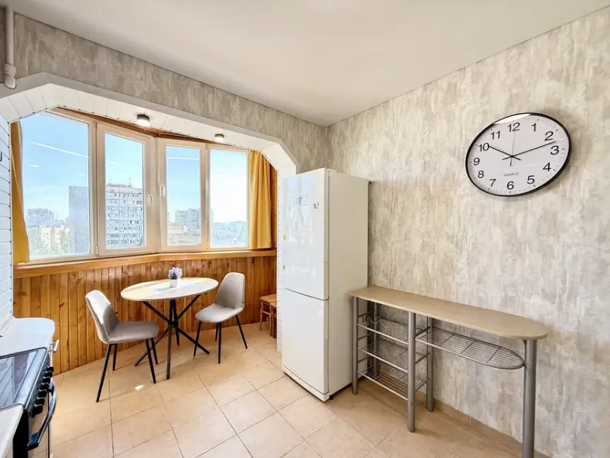 Фото Продаю 1 кімнатну квартиру, 43 кв. м, Балківська вул.  Одеса, ціна: 36500 $, код 2277
