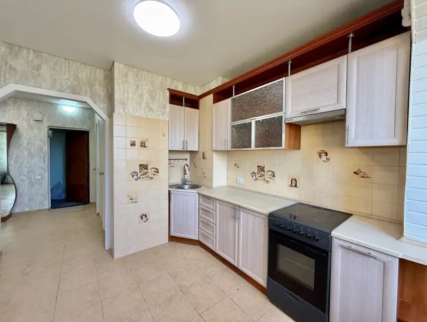 Фото Продаю 1 кімнатну квартиру, 43 кв. м, Балківська вул.  Одеса, ціна: 36500 $, код 2277