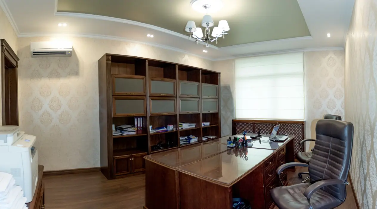Фото Продаю офис, 96.4 кв. м, Антоновича ул. (Горького) 131 Киев, цена: 290000 $, код 2281