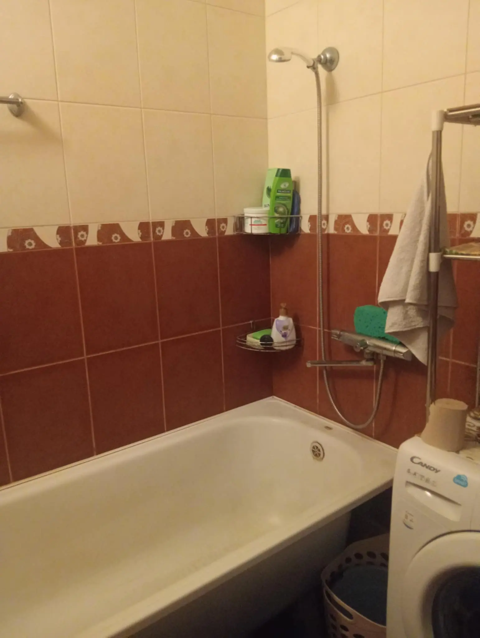 Фото Selling a 1-room apartment, 32 sq.m., Zavokzalnyi Lane  Boryspil, price: 28000 $, code 2288