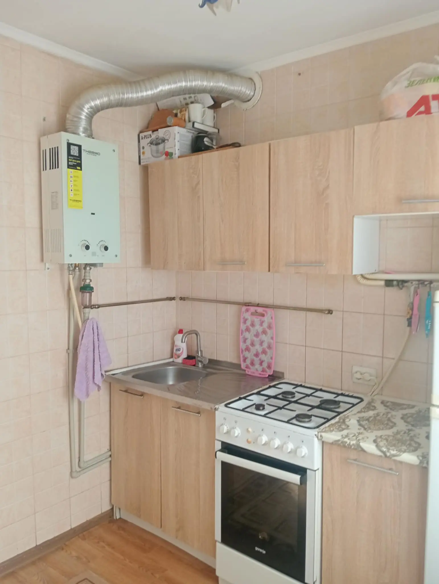 Фото Selling a 1-room apartment, 32 sq.m., Zavokzalnyi Lane  Boryspil, price: 28000 $, code 2288
