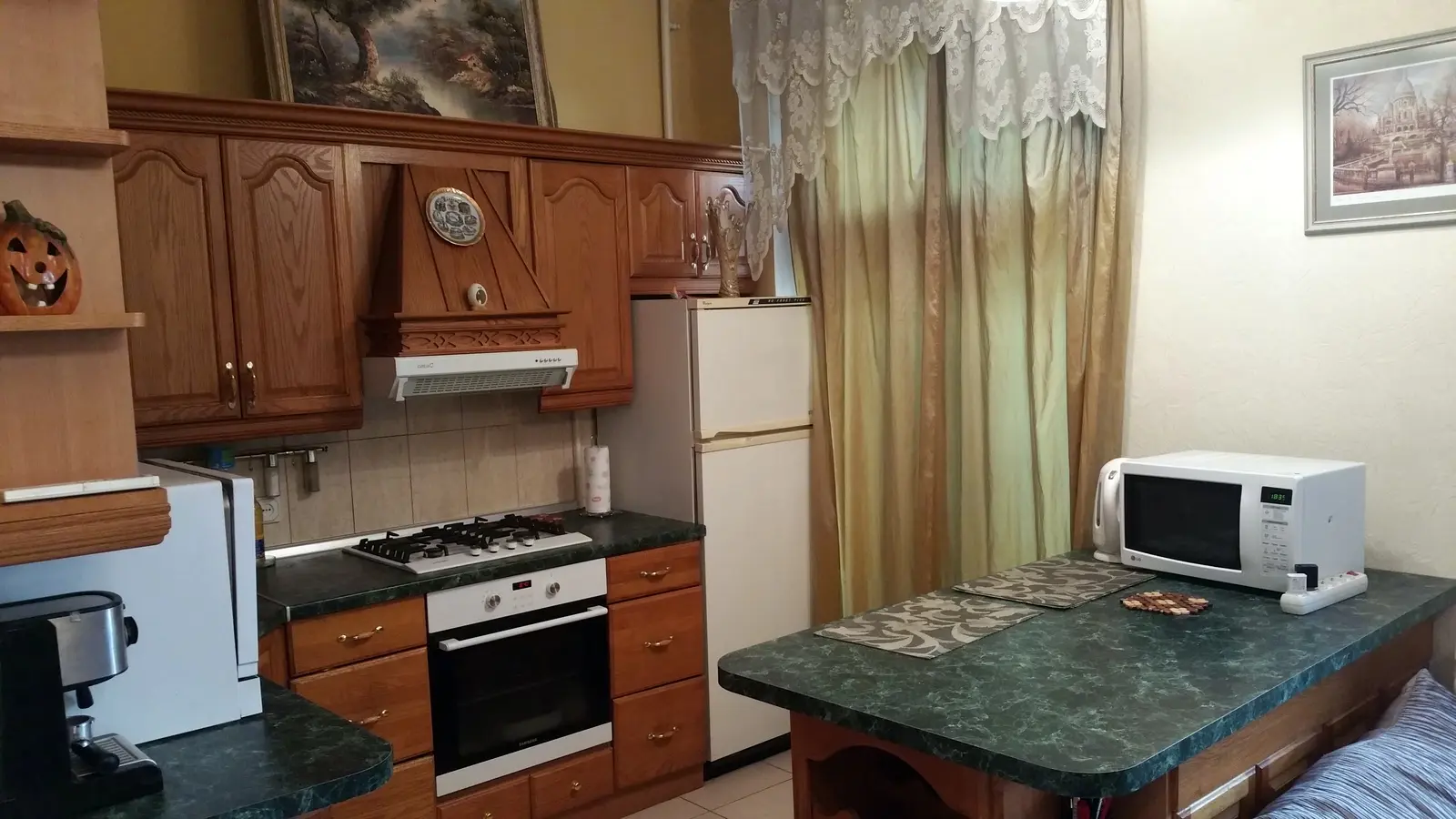 Фото Rent a 2-room apartment, Antonovycha Street (Horkoho Street) 123 Kyiv for long-term rent, price: 20500 UAH, code 2289