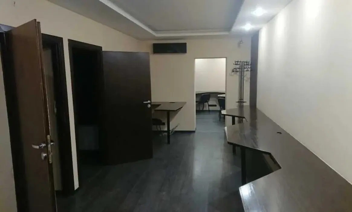 Фото Продаю офис, 72 кв. м, Вишняковская ул. 9 Киев, цена: 79000 $, код 2297