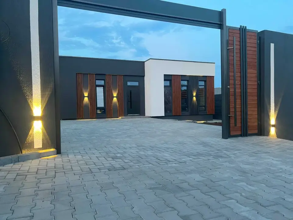Фото Продаю будинок, 115 кв. м, Небесної Сотні просп. (Маршала Жукова)  Одеса, ціна: 93000 $, код 2298