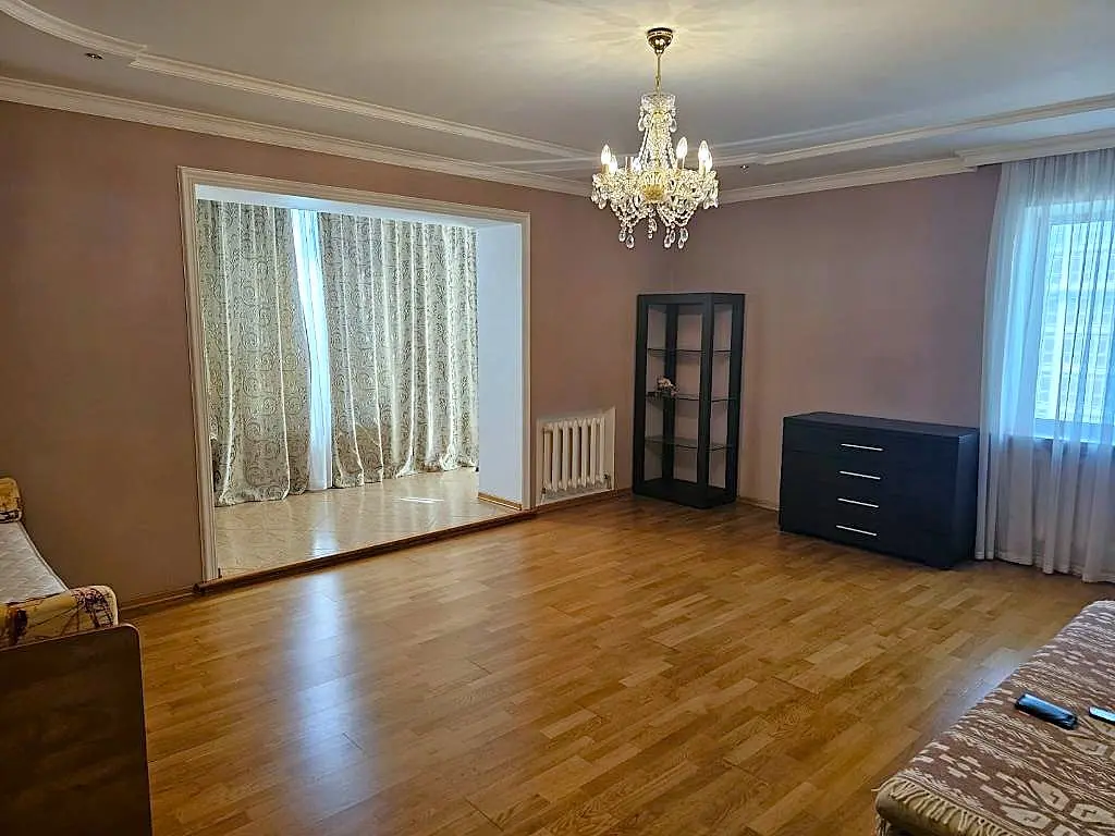 Фото Зняти 2 кімнатну квартиру, Армійська вул. 23 Одеса в довгострокову оренду, ціна: 17000 UAH, код 2303