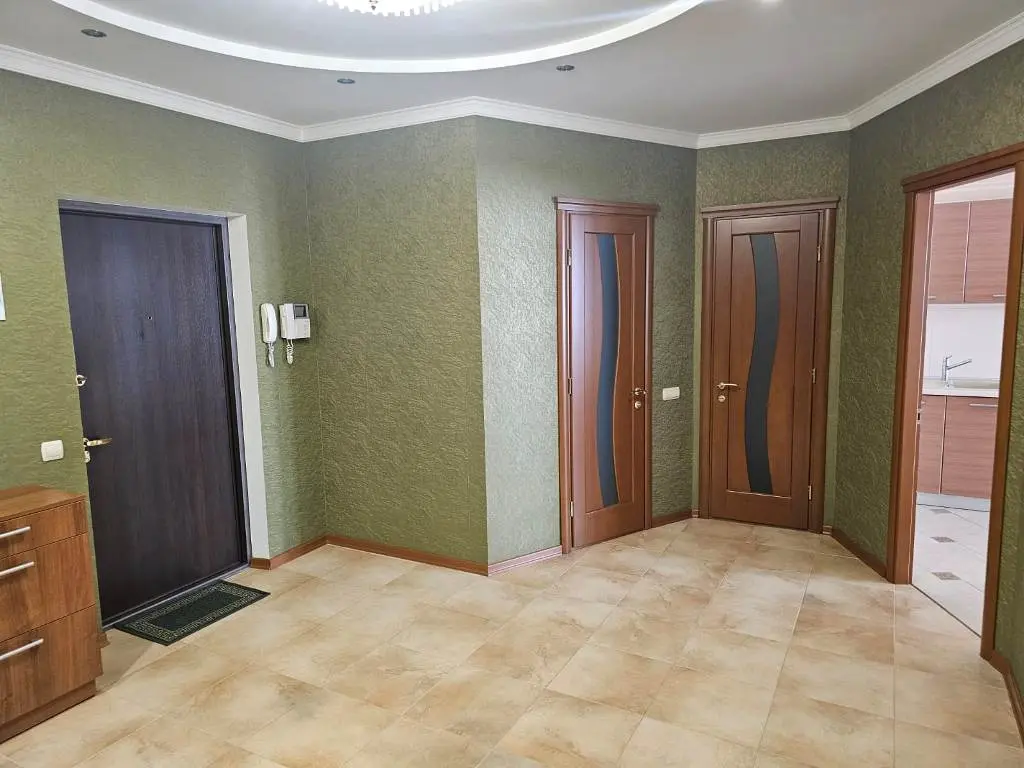 Фото Зняти 2 кімнатну квартиру, Армійська вул. 23 Одеса в довгострокову оренду, ціна: 17000 UAH, код 2303