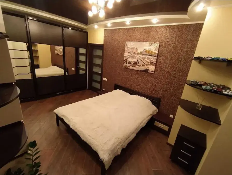 Фото Продаю 2 кімнатну квартиру, 63 кв. м, Разумовська вул.  Одеса, ціна: 70000 $, код 2313