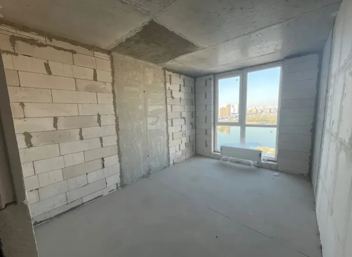 Фото Продаю 1-комнатную квартиру, 39.2 кв. м, Ревуцкого ул. 40 Киев, цена: 75000 $, код 2325