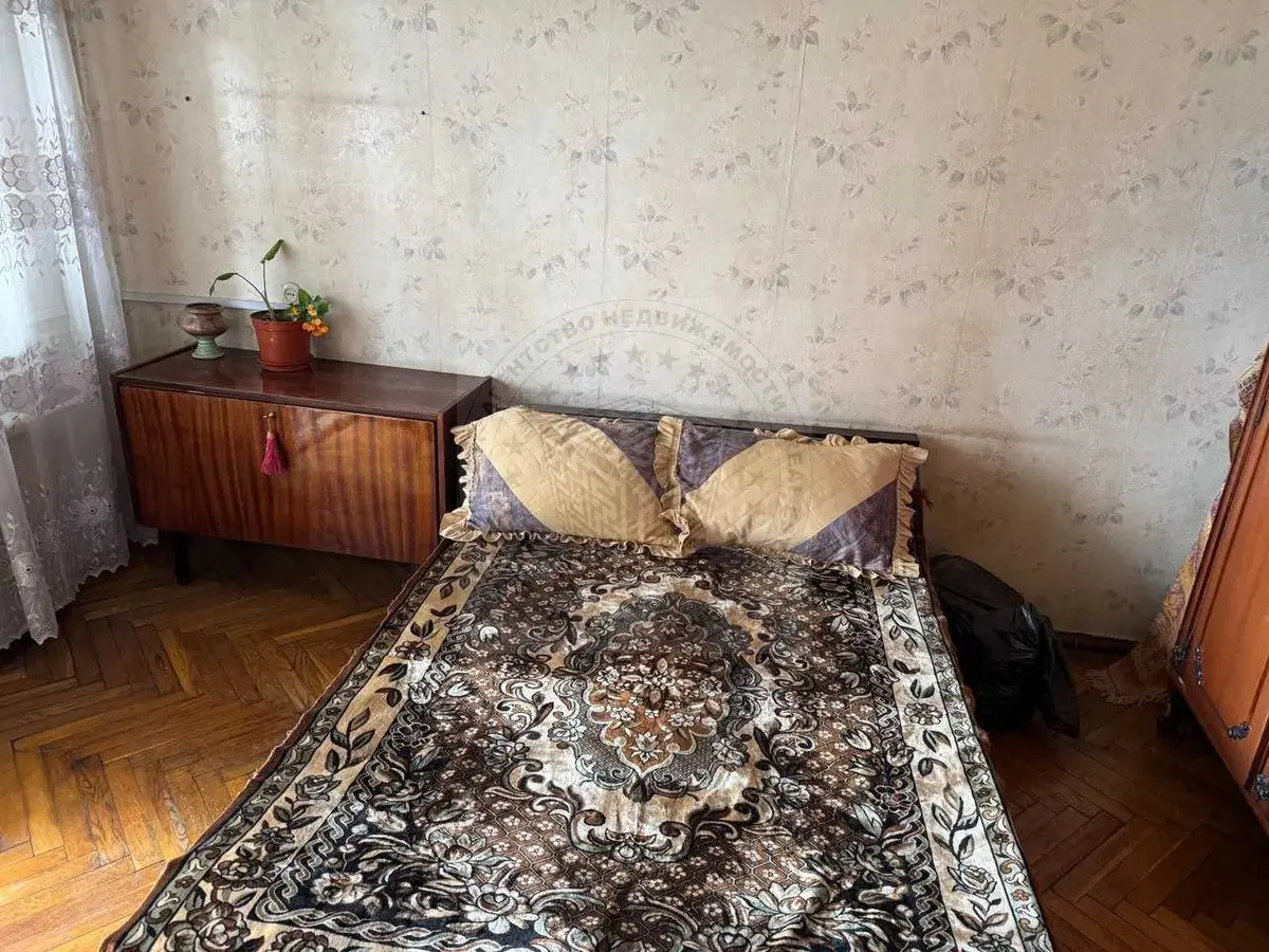 Фото Продаю 3 кімнатну квартиру, 58 кв. м, Миропільська вул. 3 Київ, ціна: 54000 $, код 2326