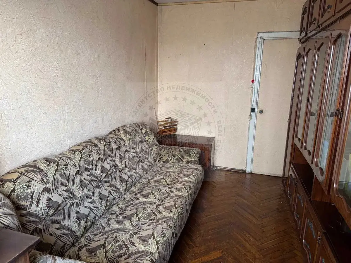Фото Продаю 3 кімнатну квартиру, 58 кв. м, Миропільська вул. 3 Київ, ціна: 54000 $, код 2326
