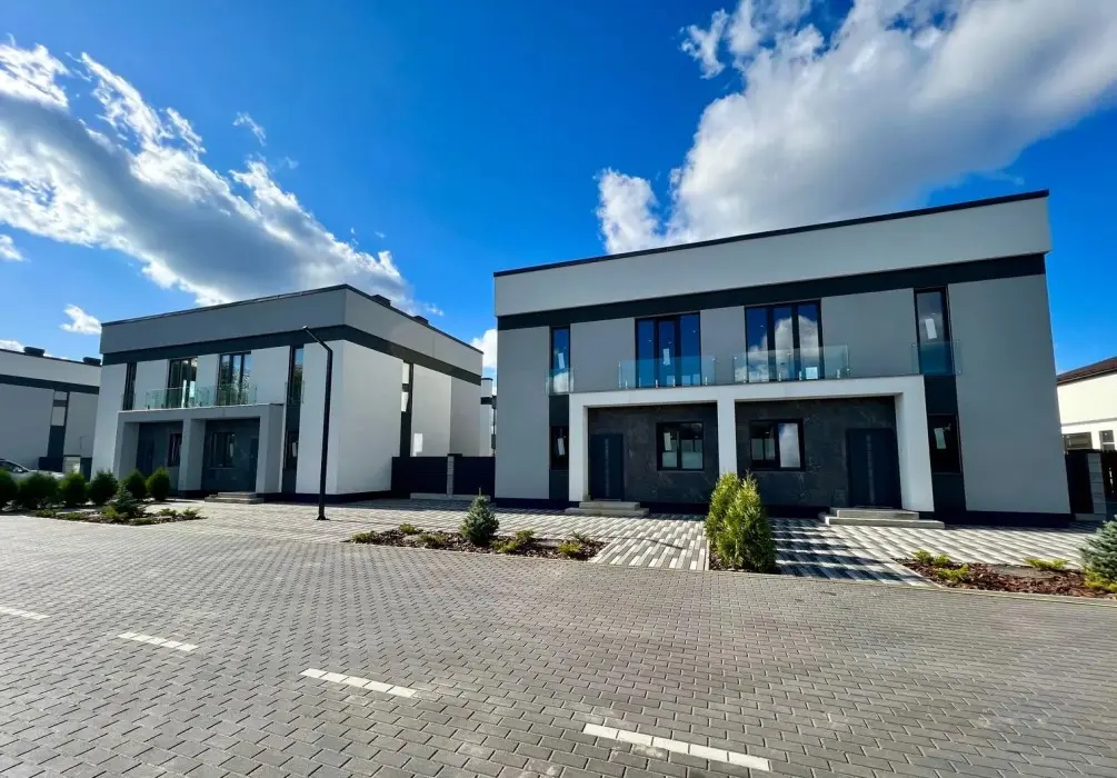 Фото Продаю дом, 130 кв. м, Центральная ул.  Киев, цена: 185000 $, код 2328
