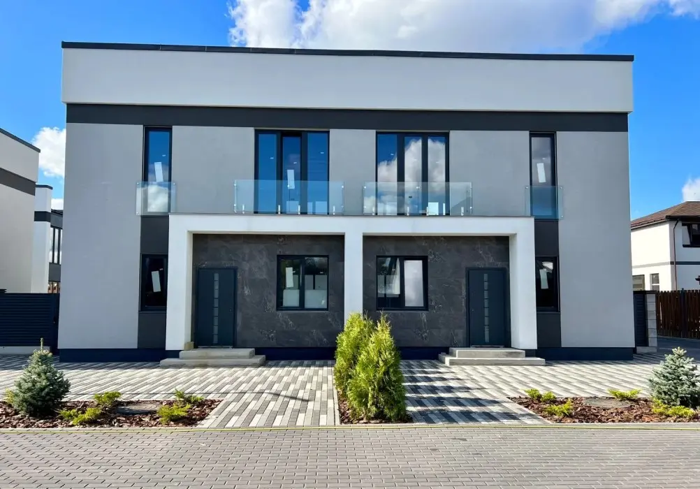 Фото Продаю дом, 130 кв. м, Центральная ул.  Киев, цена: 185000 $, код 2328