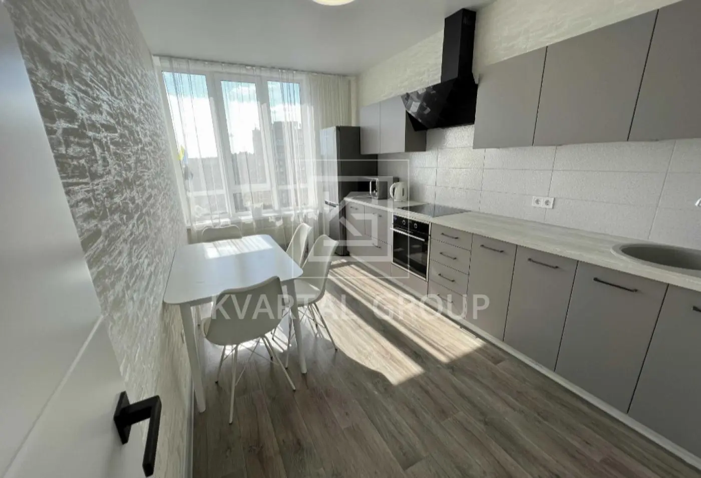 Фото Продаю 1 кімнатну квартиру, 37 кв. м, Ірпінь, ціна: 60000 $, код 2346