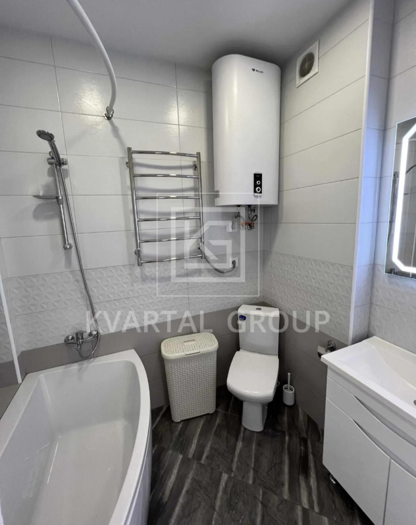 Фото Продаю 1 кімнатну квартиру, 37 кв. м, Ірпінь, ціна: 60000 $, код 2346