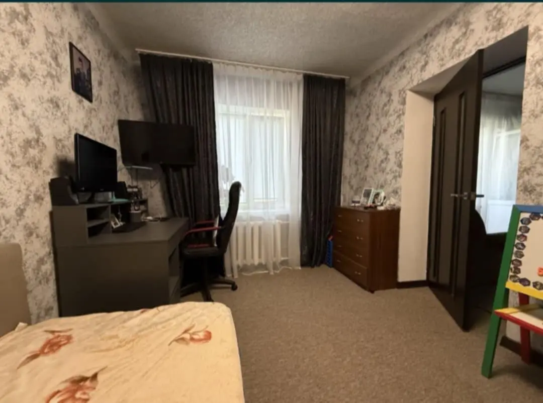 Фото Selling a 2-room apartment, 45 sq.m., Mykhaila Kalmykova street (Telmana Street)  Boryspil, price: 32000 $, code 2348