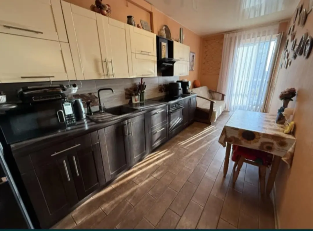 Фото Продаю 1-комнатную квартиру, 46 кв. м, Привокзальная ул.  Борисполь, цена: 46000 $, код 2350