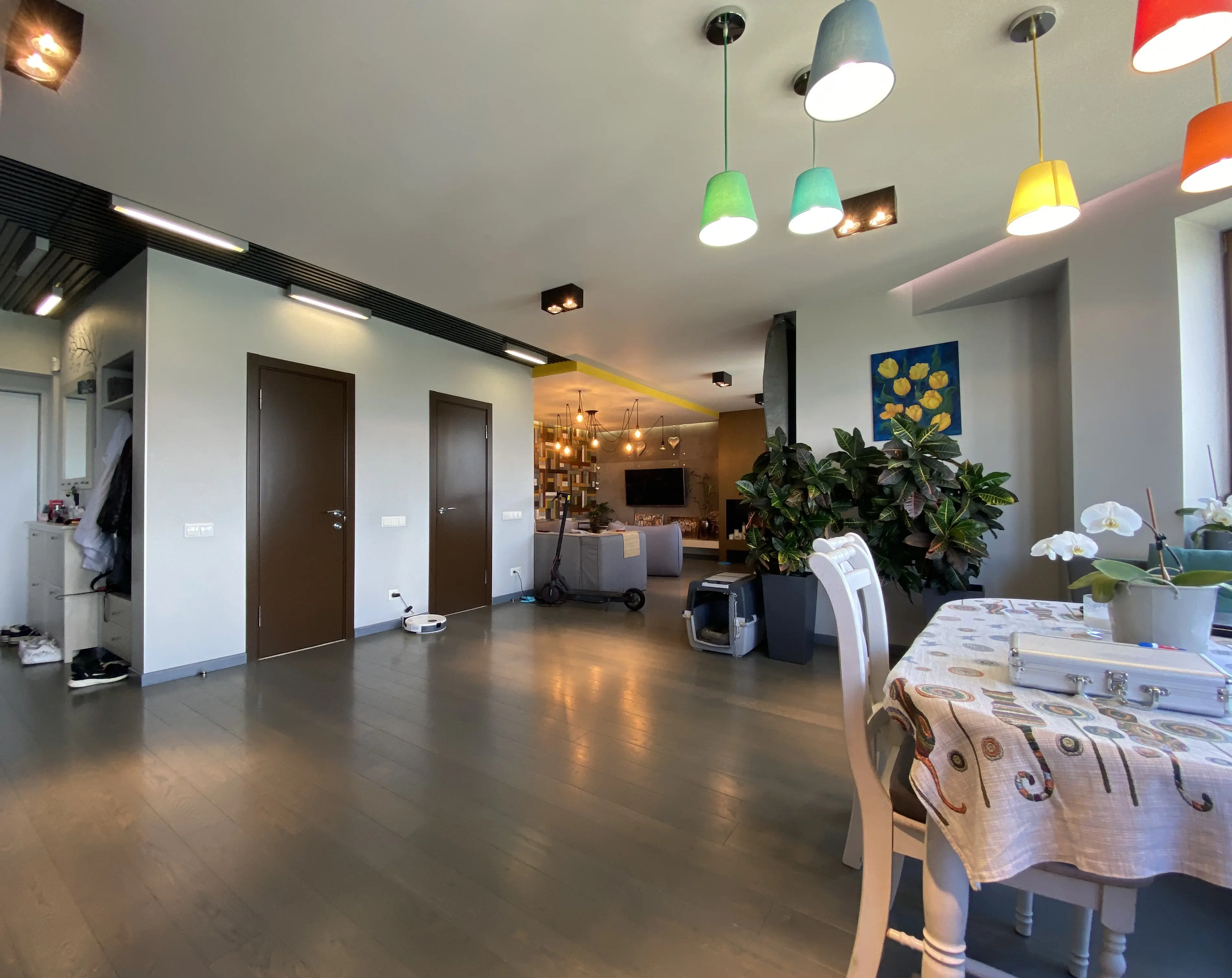 Фото Продаю 4 кімнатну квартиру, 222 кв. м, Микільсько-Слобідська вул. 4д Київ, ціна: 450000 $, код 2352