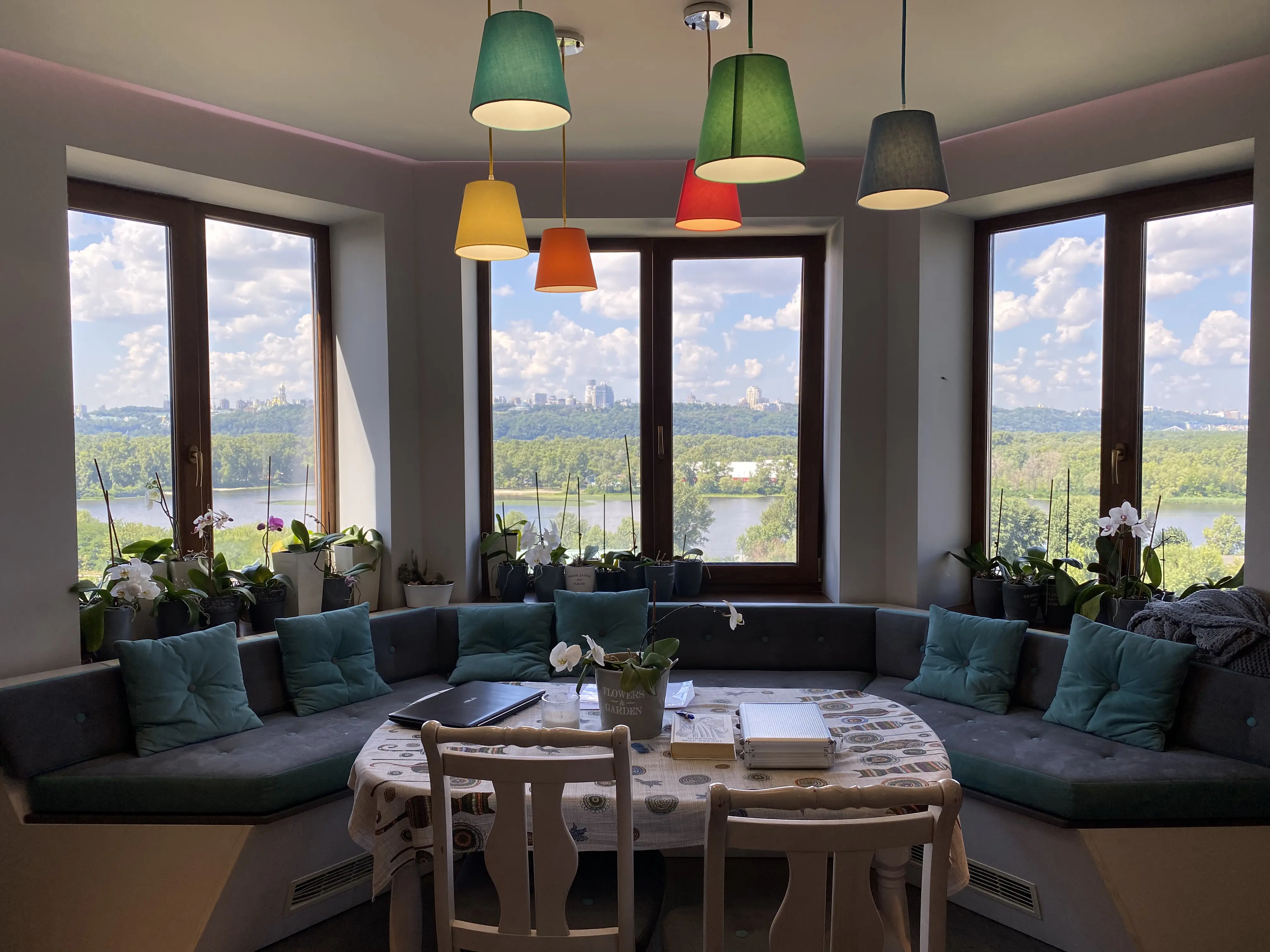 Фото Продаю 4 кімнатну квартиру, 222 кв. м, Микільсько-Слобідська вул. 4д Київ, ціна: 450000 $, код 2352