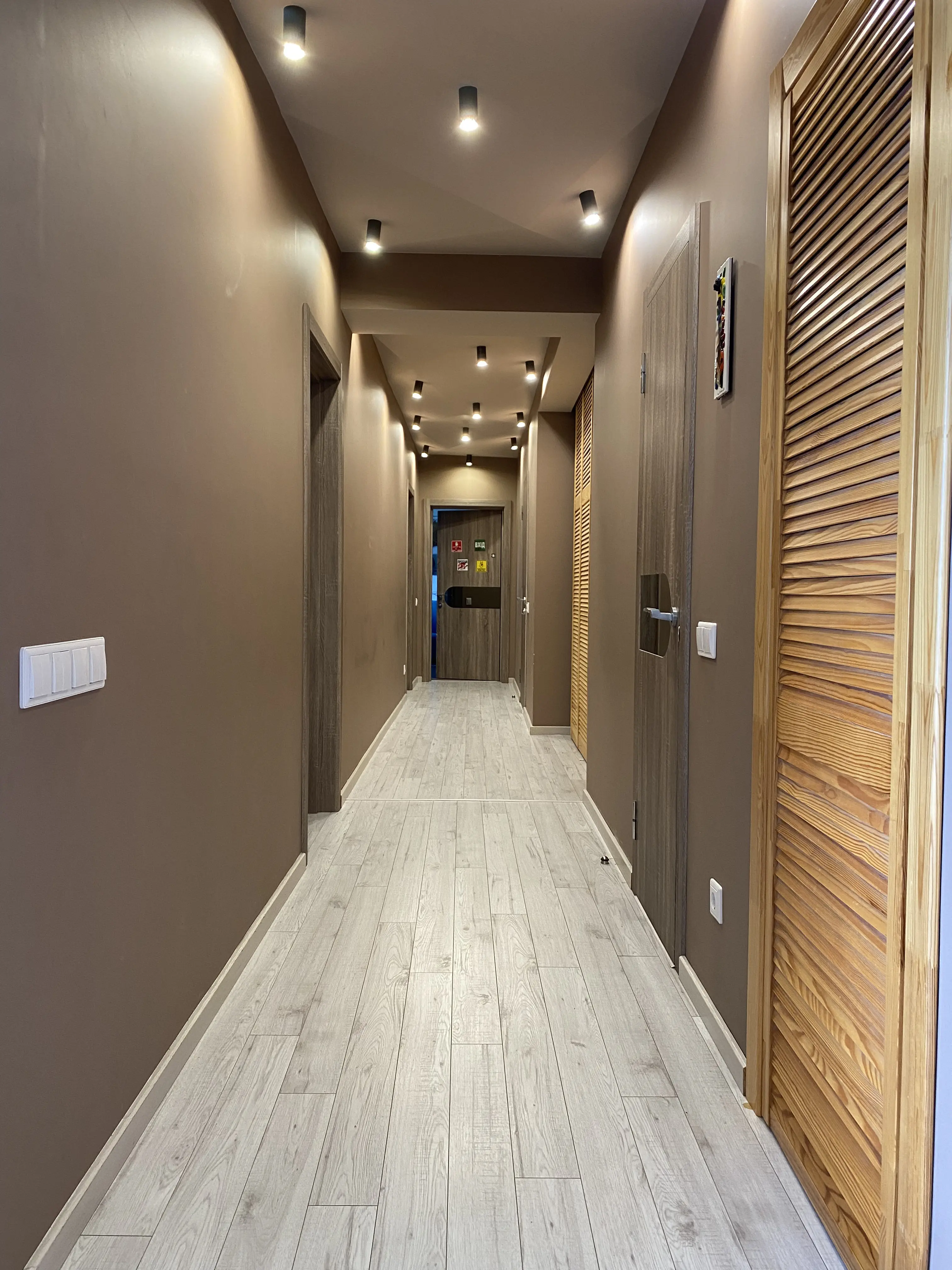 Фото Продаю 4 кімнатну квартиру, 222 кв. м, Микільсько-Слобідська вул. 4д Київ, ціна: 450000 $, код 2352