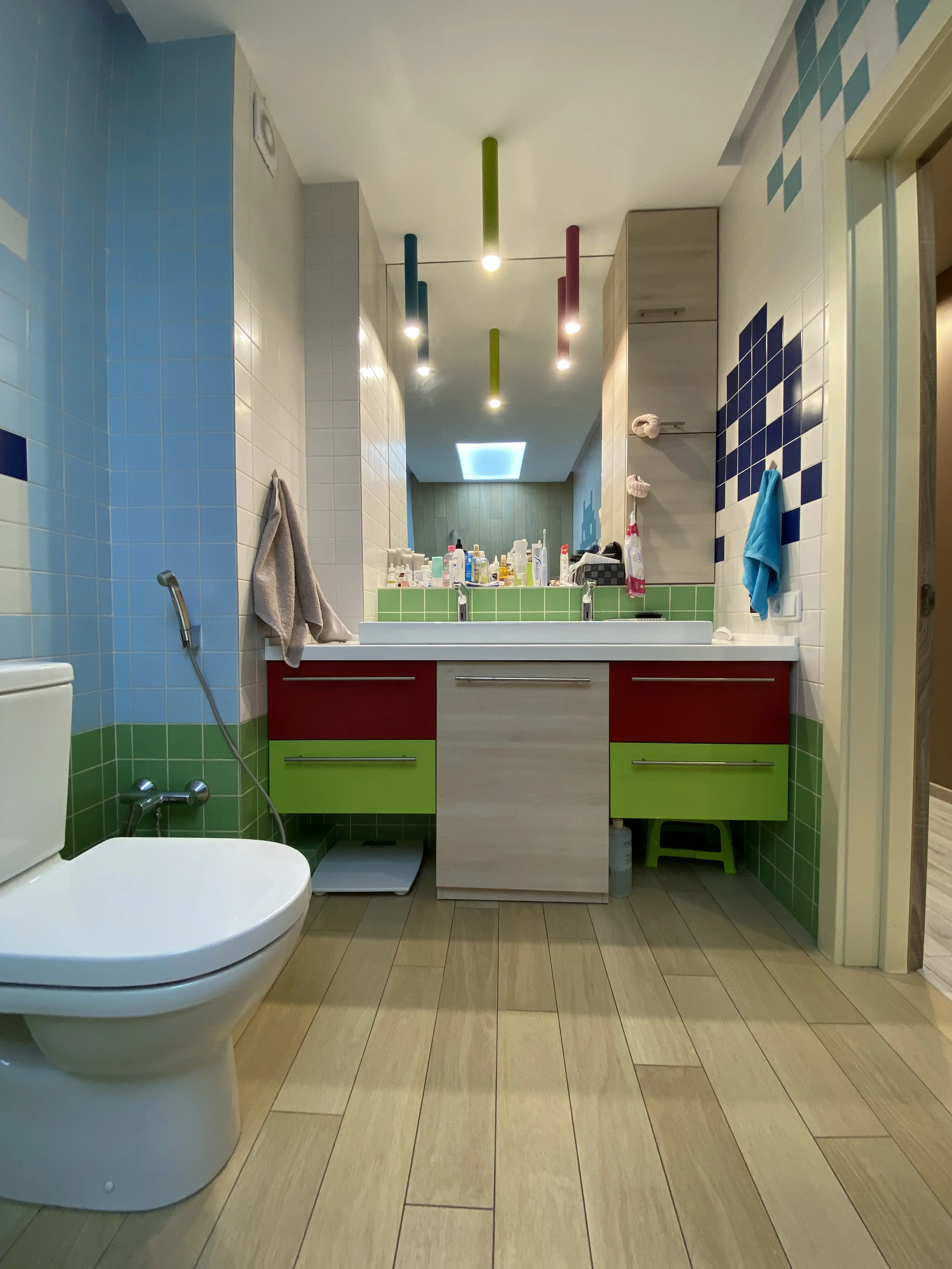 Фото Продаю 4 кімнатну квартиру, 222 кв. м, Микільсько-Слобідська вул. 4д Київ, ціна: 450000 $, код 2352