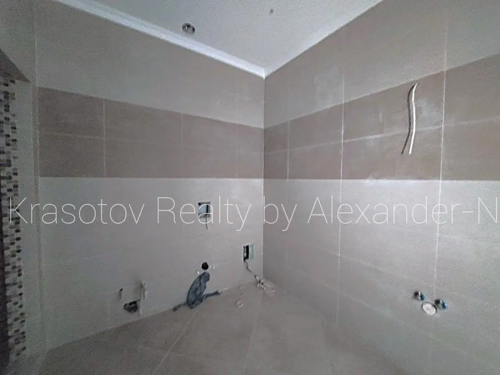 Фото Продаю 3 кімнатну квартиру, 163 кв. м, Бернардацці вул. (Красних зір) 2а к2 Одеса, ціна: 335000 $, код 2355