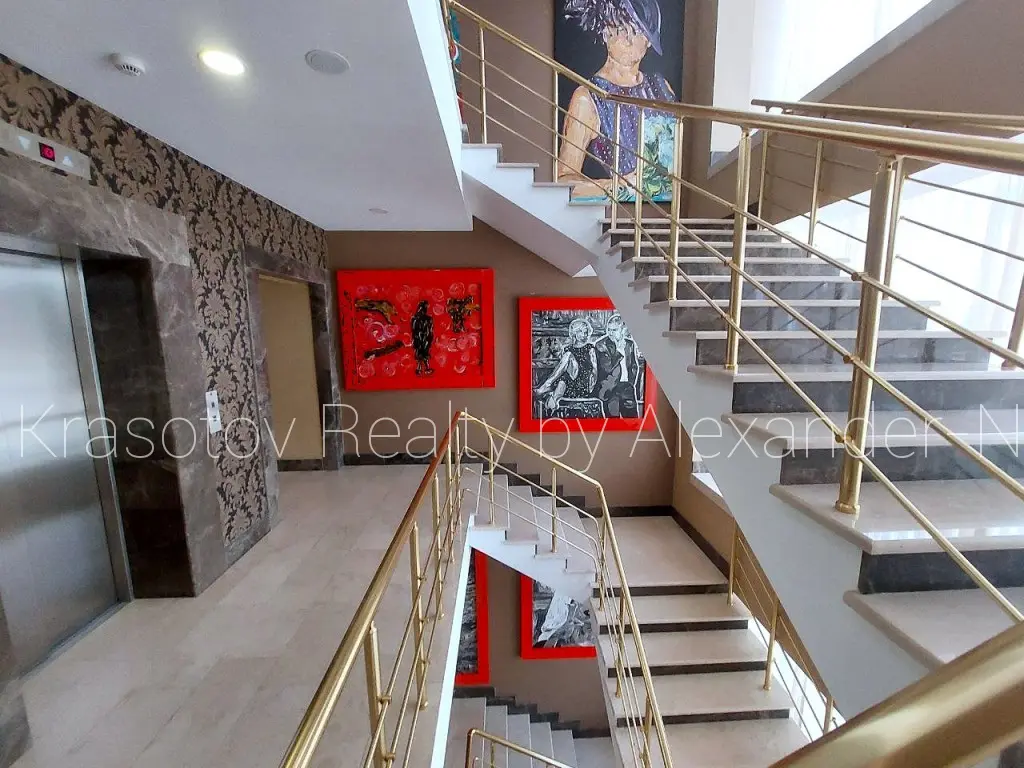 Фото Продаю 3 кімнатну квартиру, 163 кв. м, Бернардацці вул. (Красних зір) 2а к2 Одеса, ціна: 335000 $, код 2355