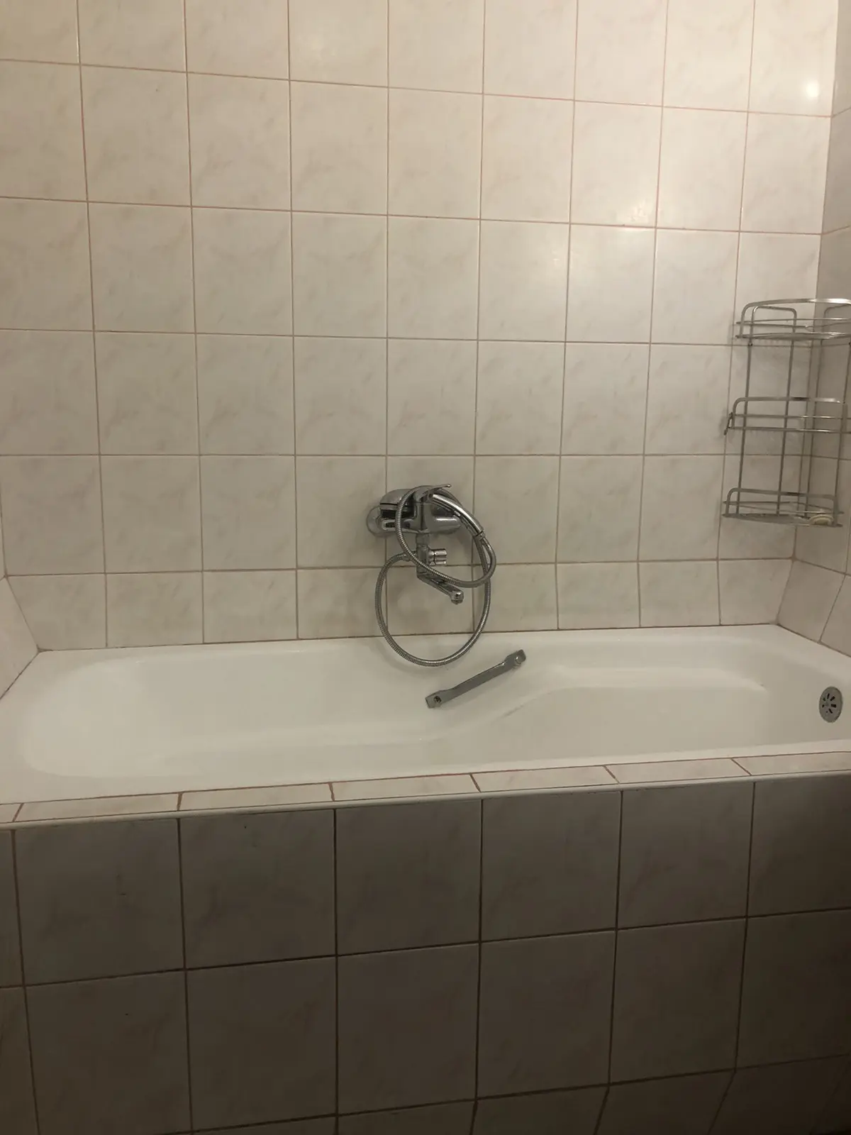 Фото Зняти 3 кімнатну квартиру, Уманська вул. 45/11 Київ в довгострокову оренду, ціна: 20000 UAH, код 2364