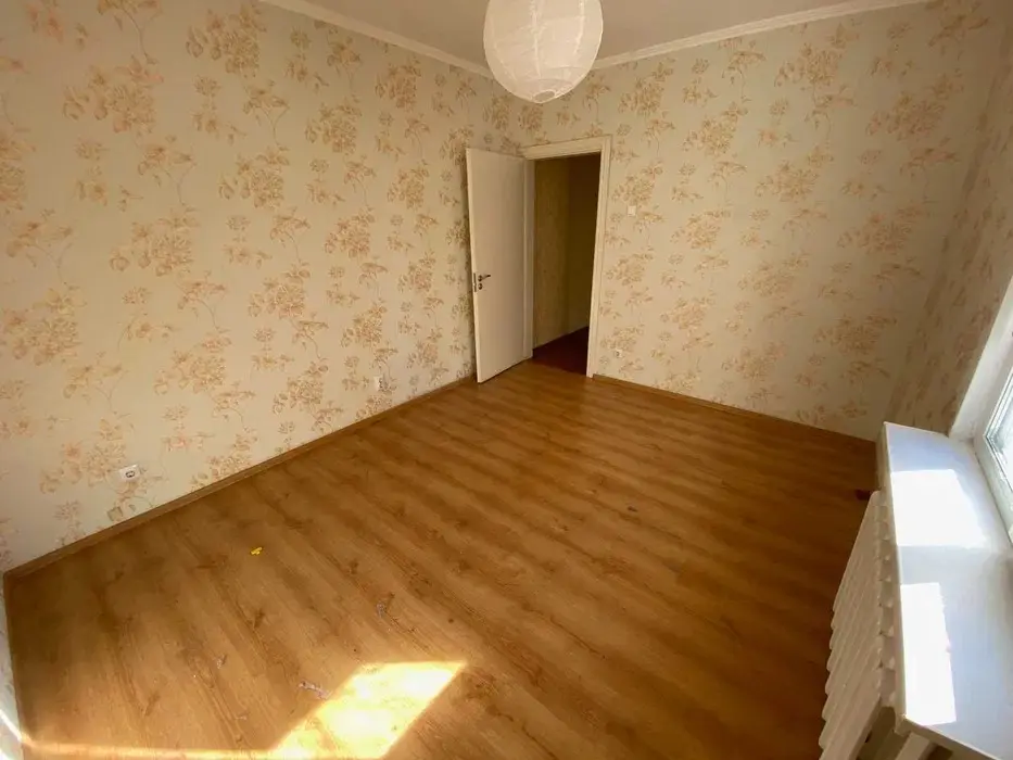 Фото Продаю 2-комнатную квартиру, 73 кв. м, Драгоманова ул. 1б Киев, цена: 85000 $, код 2371