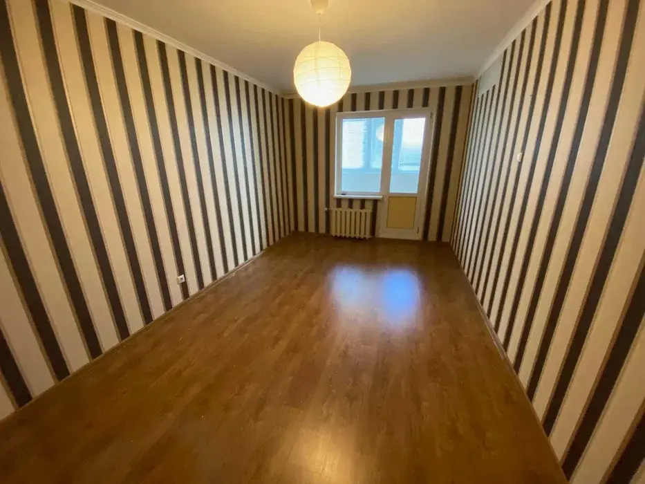 Фото Продаю 2-комнатную квартиру, 73 кв. м, Драгоманова ул. 1б Киев, цена: 85000 $, код 2371