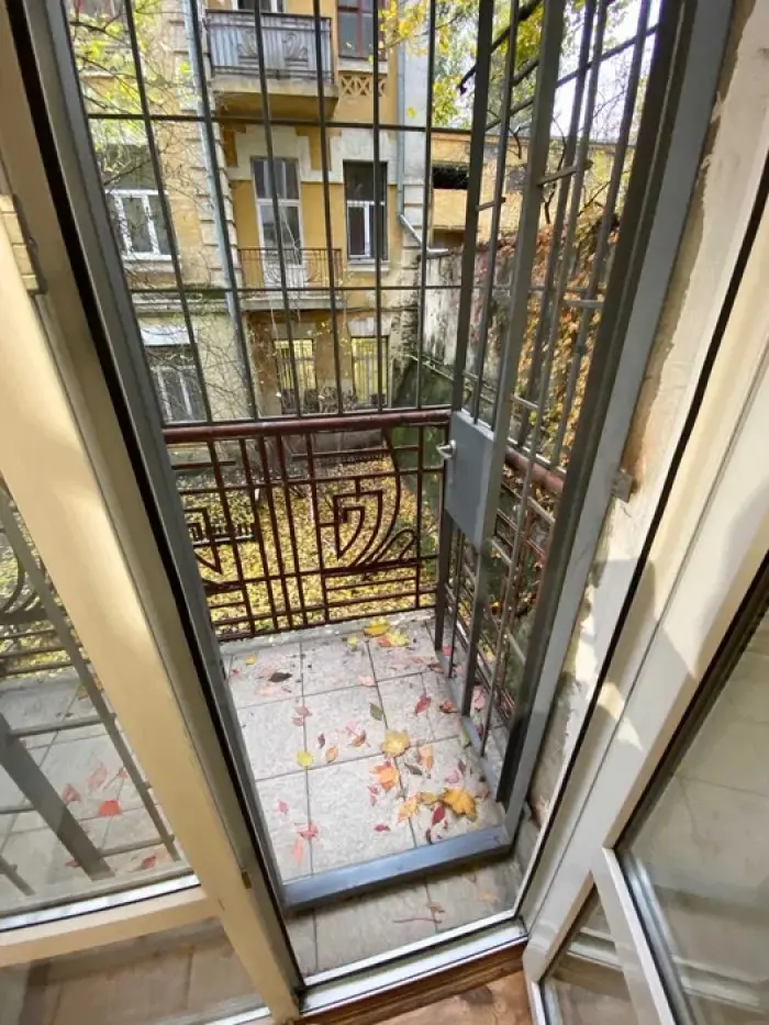Фото Продаю 2 кімнатну квартиру, 70 кв. м, Антоновича вул. (Горького) 24 Київ, ціна: 155000 $, код 2372