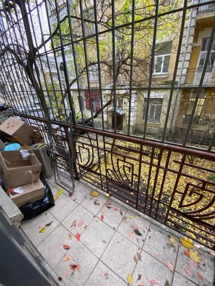 Фото Продаю 2 кімнатну квартиру, 70 кв. м, Антоновича вул. (Горького) 24 Київ, ціна: 155000 $, код 2372