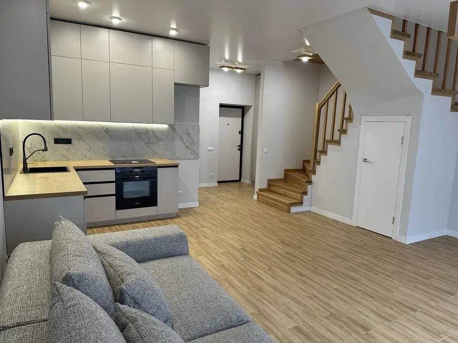 Фото Selling a house, 100 sq.m., Tsentralna street  Kyiv, price: 105000 $, code 2375