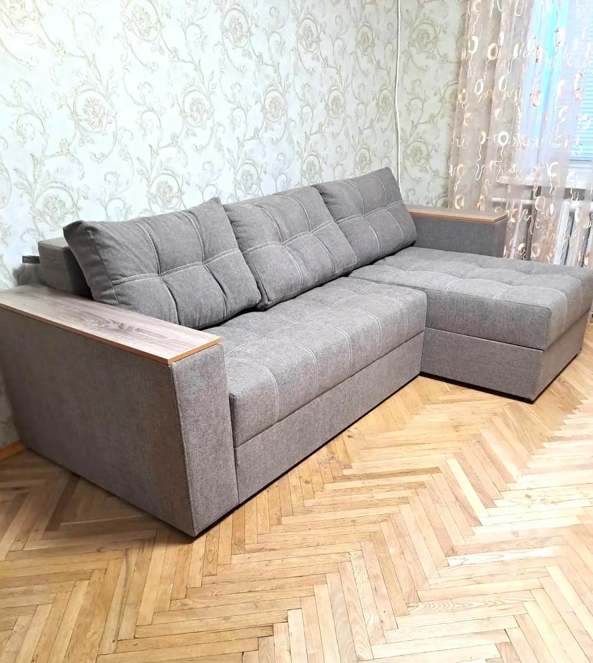 Фото Зняти 2 кімнатну квартиру, Олексіївська вул. 11 Київ в довгострокову оренду, ціна: 15000 UAH, код 2378