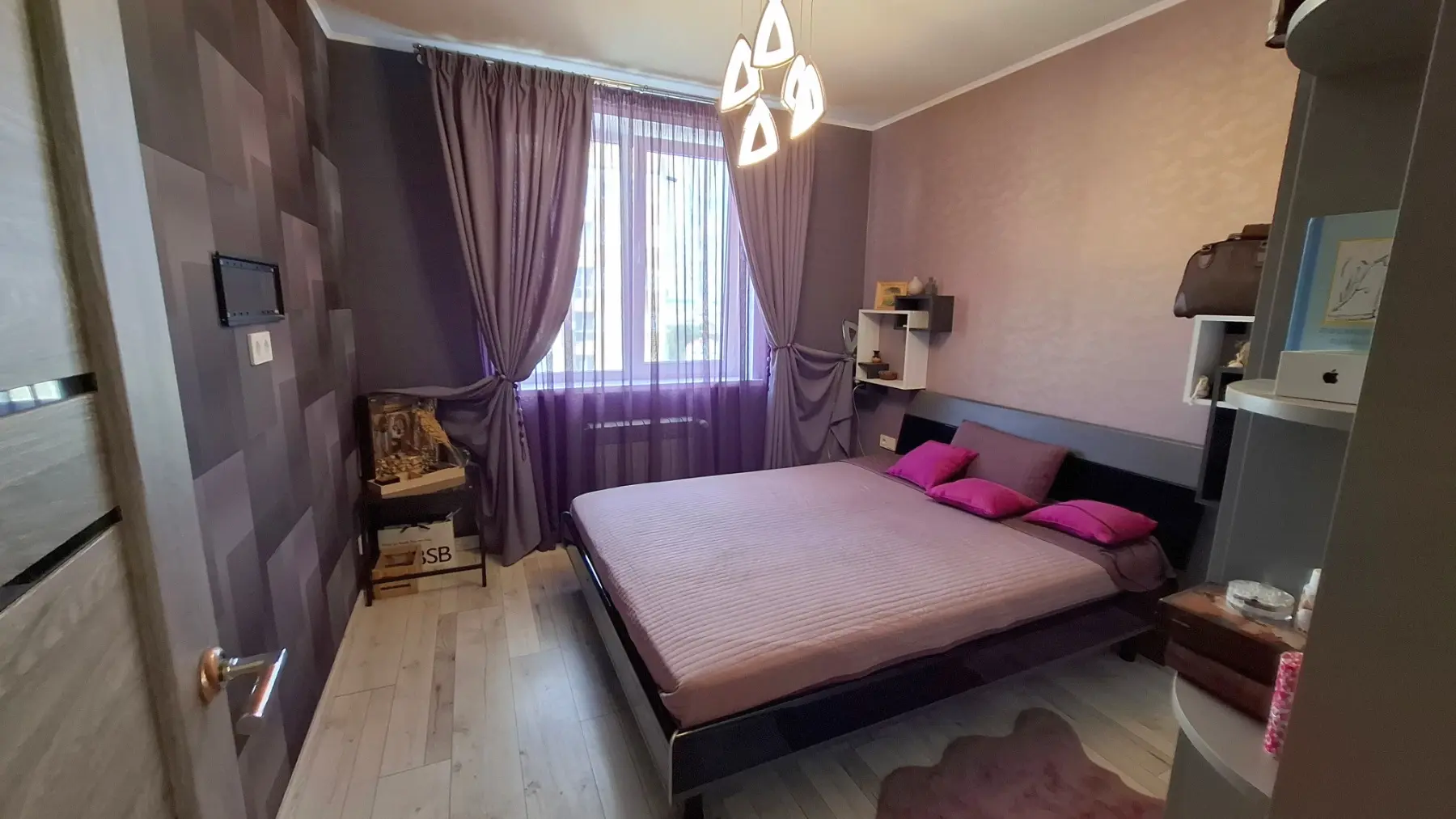 Фото Selling a 1-room apartment, 51 sq.m., Molochna Street (Kirova Street) 30 Kharkiv, price: 68000 $, code 2394