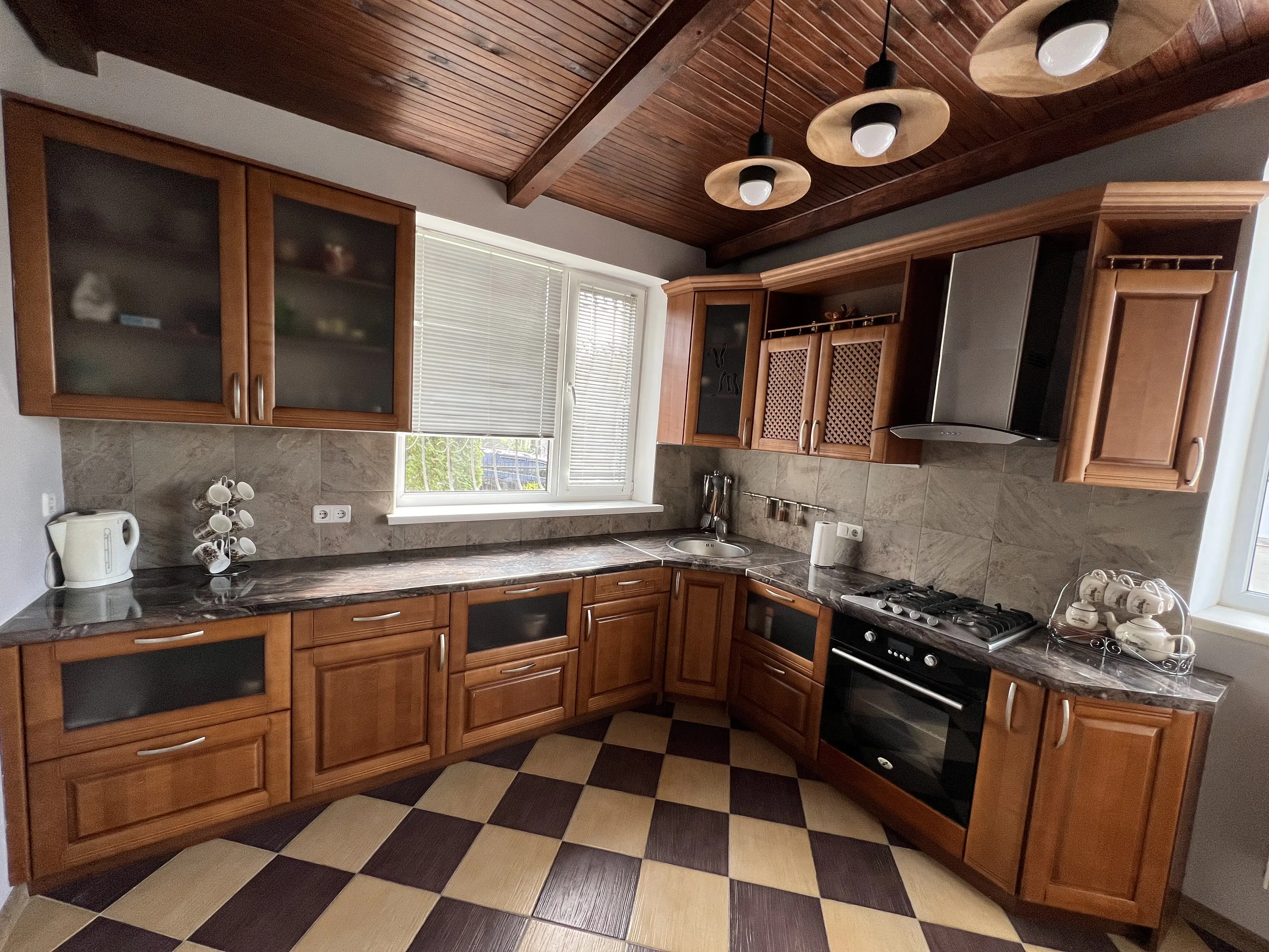 Фото Selling a house, 380 sq.m., Brovary, price: 280000 $, code 2398