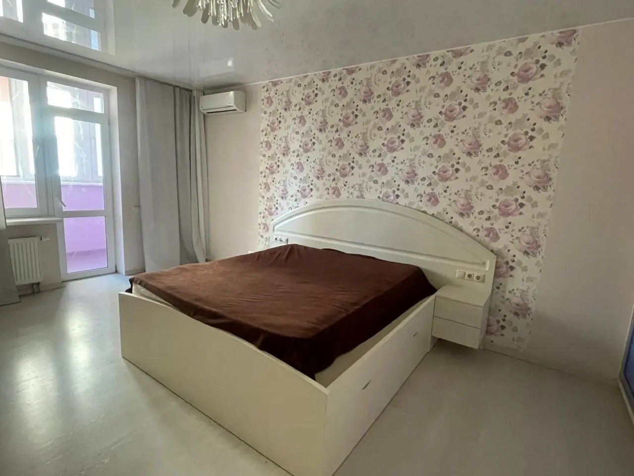 Фото Rent a 3-room apartment, Zolotoustivska Street 55 Kyiv for long-term rent, price: 40000 UAH, code 2399