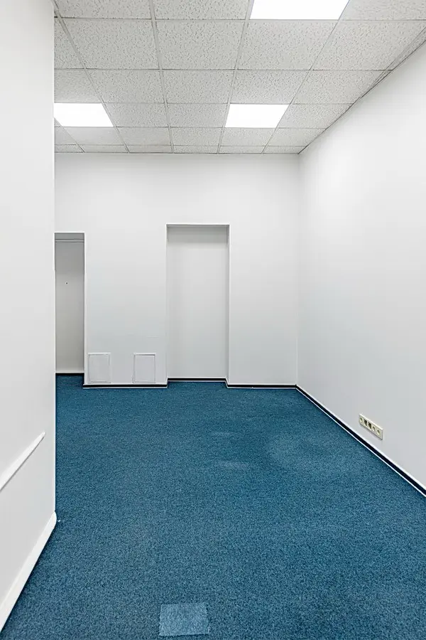 Фото Rent an office, Olesia Honchara Street 44 Kyiv for long-term rent, price: 67200 UAH, code 2402