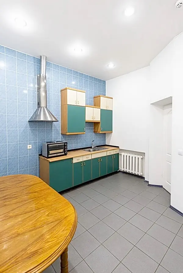 Фото Rent an office, Olesia Honchara Street 44 Kyiv for long-term rent, price: 67200 UAH, code 2402