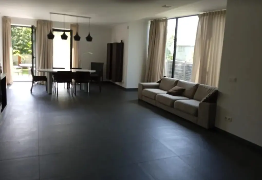 Фото Продаю будинок, 350 кв. м, 85-а Садова вул.  Київ, ціна: 490000 $, код 2403