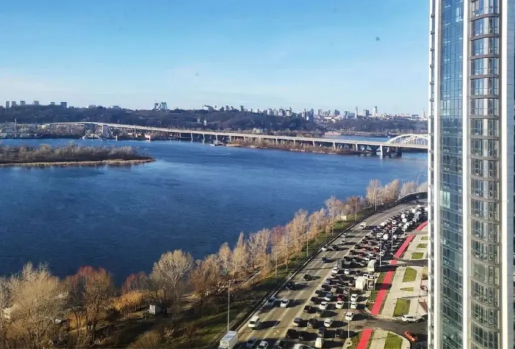 Фото Продаю 2-комнатную квартиру, 75.4 кв. м, Днепровская набережная 17а Киев, цена: 99000 $, код 2405