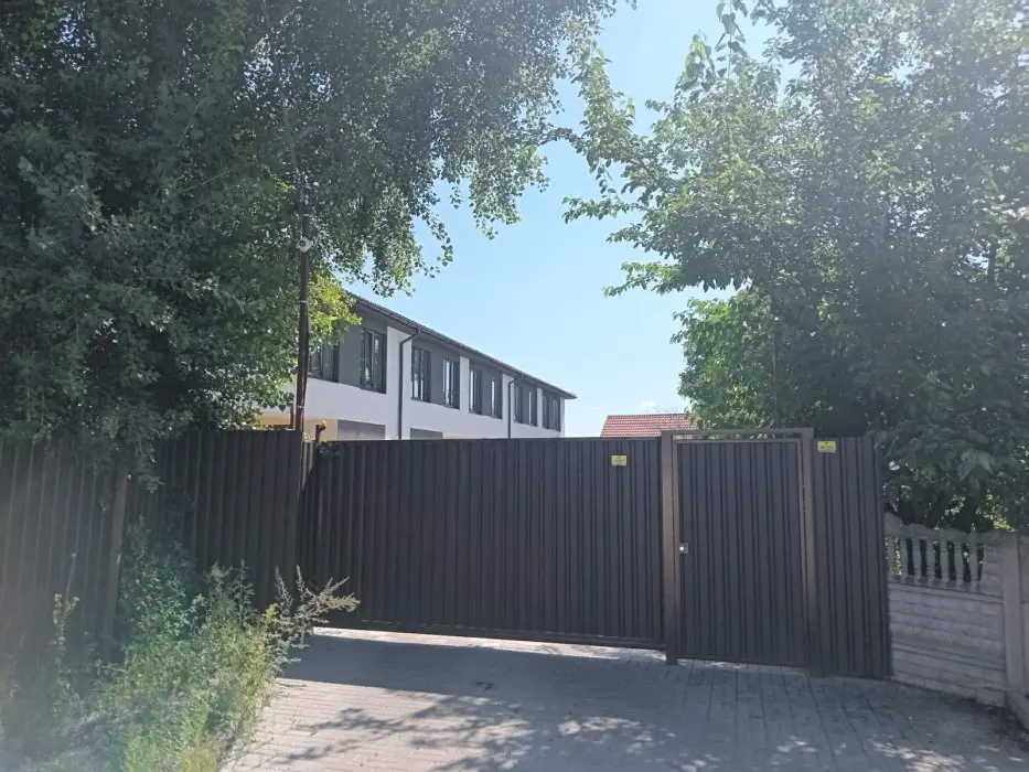 Фото Продаю будинок, 115 кв. м, Центральна вул.  Київ, ціна: 70000 $, код 2415