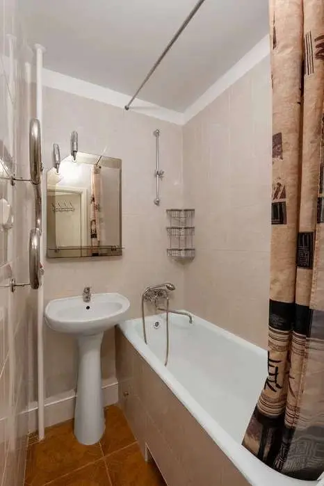 Фото Продаю 2 кімнатну квартиру, 52 кв. м, Русанівський бульв. 9 Київ, ціна: 80000 $, код 2419
