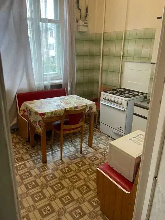 Фото Продаю 1-комнатную квартиру, 38 кв. м, Михаила Бойчука ул. (Киквидзе) 15а Киев, цена: 80000 $, код 2423