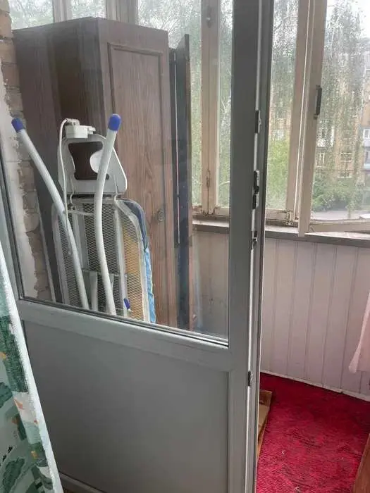 Фото Продаю 1-комнатную квартиру, 38 кв. м, Михаила Бойчука ул. (Киквидзе) 15а Киев, цена: 80000 $, код 2423
