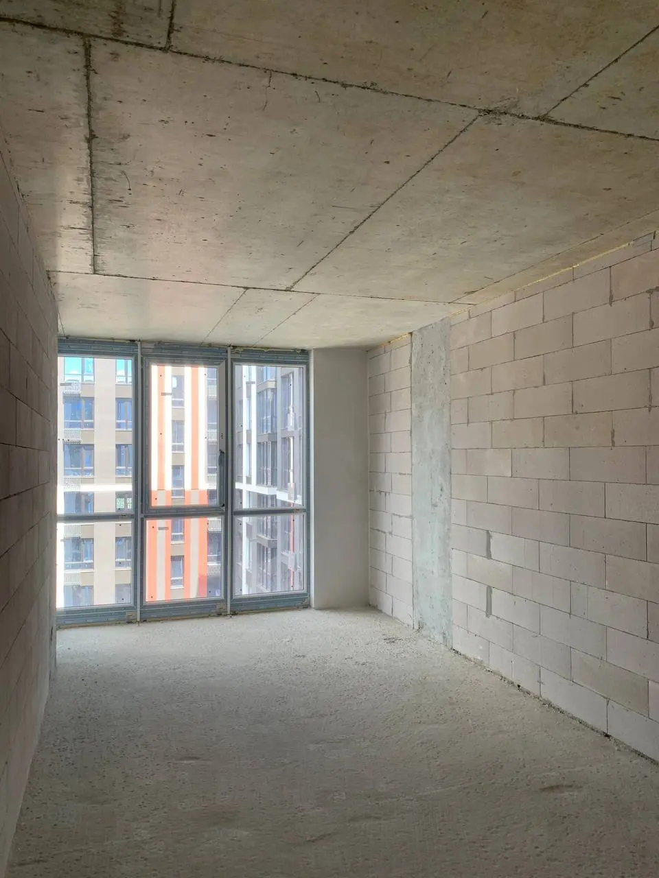 Фото Selling a 2-room apartment, 69 sq.m., Vovchynetska Street 223г Ivano-Frankivsk, price: 2470000 UAH, code 2429